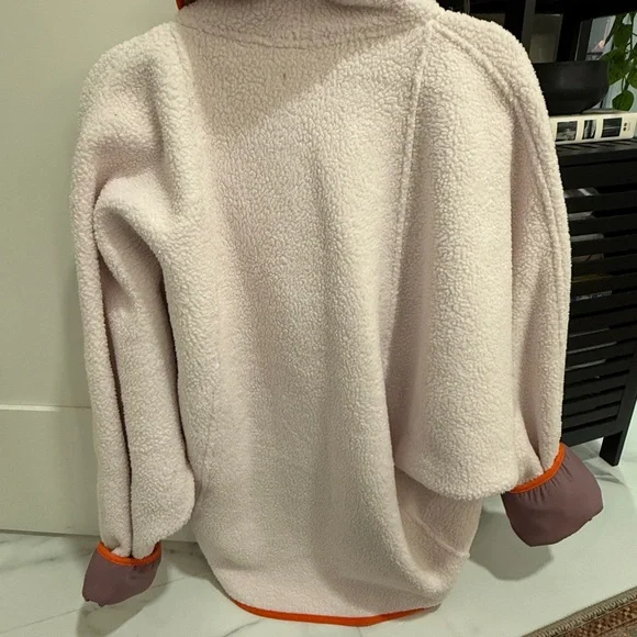 Free People Movement Hit The Slopes Shawl - Picture 2 of 5